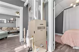 1208 7th St, Menomonie, WI 54751 - Photo 12