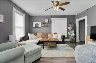 1208 7th St, Menomonie, WI 54751 - Photo 8