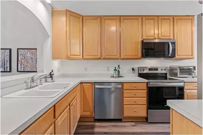 611 Spruce Drive, Hudson, WI 54016 - Photo 12