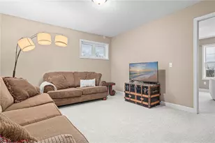 10723 Maple Blvd, Woodbury, MN 55129 - Photo 32