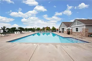 10723 Maple Blvd, Woodbury, MN 55129 - Photo 34