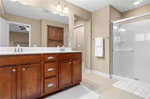 10723 Maple Blvd, Woodbury, MN 55129 - Photo 24