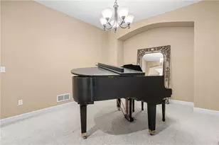 10723 Maple Blvd, Woodbury, MN 55129 - Photo 18