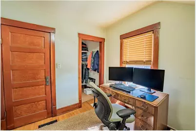 2123 8th Street, Eau Claire, WI 54703 - Photo 22