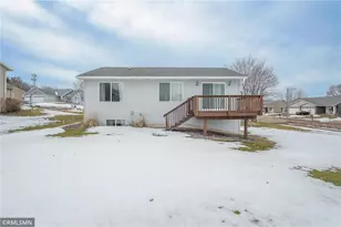 3235 W Ridge Dr, Eau Claire, WI 54703 - Photo 32