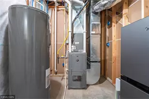 3235 W Ridge Dr, Eau Claire, WI 54703 - Photo 30