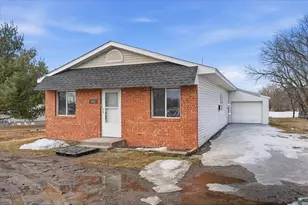 103 US Hwy 63, Clayton, WI 54004 - Photo 14