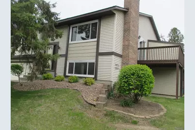 2870 Castleford Court, Saint Paul, MN 55125 - Photo 2