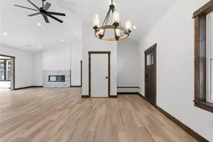 1422 Creekwood Dr, New Richmond, WI 54017 - Photo 42