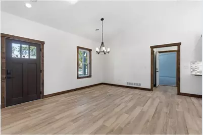 1422 Creekwood Drive, New Richmond, WI 54017 - Photo 40