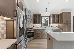 1422 Creekwood Dr, New Richmond, WI 54017 - Photo 2