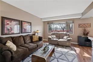 8525 W 97th St Cir, Minneapolis, MN 55438 - Photo 8