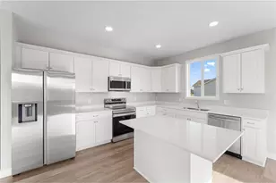 1354 Wisteria Ln, New Richmond, WI 54017 - Photo 4