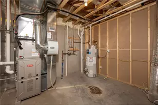 637 Maple Ct, New Richmond, WI 54017 - Photo 38