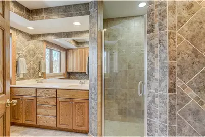 2715 Cherry Blossom Lane, Menomonie, WI 54751 - Photo 10