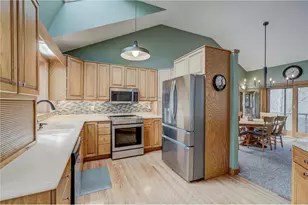 2715 Cherry Blossom Ln, Menomonie, WI 54751 - Photo 6