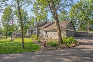 2715 Cherry Blossom Ln, Menomonie, WI 54751 - Photo 30