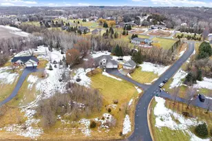 925 Sadies Ln, Hudson, WI 54016 - Photo 50