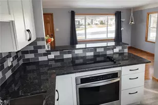 1220 Conway St, Saint Paul, MN 55106 - Photo 2