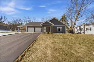 535 Clark St, Hammond, WI 54015 - Photo 2