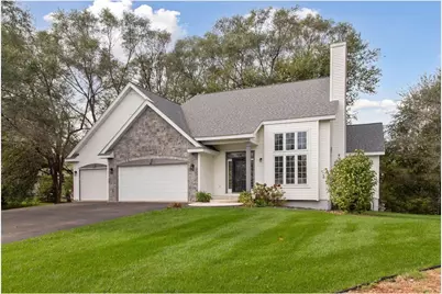 613 Topaz Lane, Hudson, WI 54016 - Photo 2