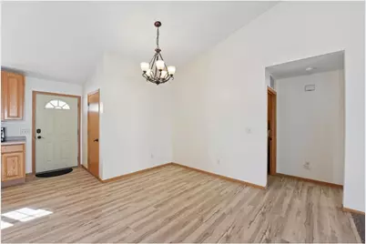 941 W Edge Place #14, New Richmond, WI 54017 - Photo 10