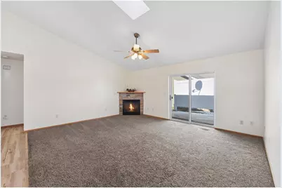 941 W Edge Place #14, New Richmond, WI 54017 - Photo 8