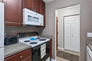 181 Little Canada Road, Little Canada, MN 55117 - Photo 10