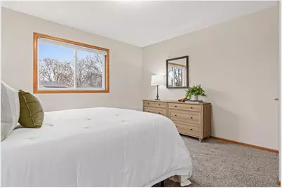 8001 Jeffery Avenue, Cottage Grove, MN 55016 - Photo 16