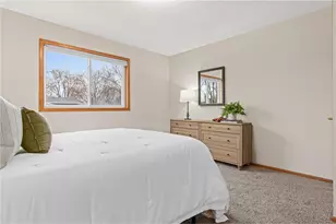 8001 Jeffery Ave, Cottage Grove, MN 55016 - Photo 16