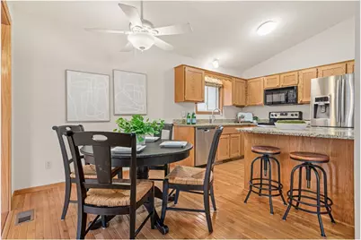 8001 Jeffery Avenue, Cottage Grove, MN 55016 - Photo 8