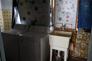 713 5th Ave, Eau Claire, WI 54703 - Photo 14