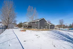 320 Bluebill St, Baldwin, WI 54002 - Photo 46