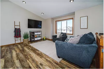 320 Bluebill Street, Baldwin, WI 54002 - Photo 10