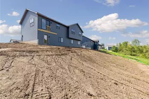 453 Coyote Way, New Richmond, WI 54017 - Photo 38