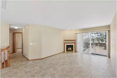 1102 Highpoint Court, New Richmond, WI 54017 - Photo 4