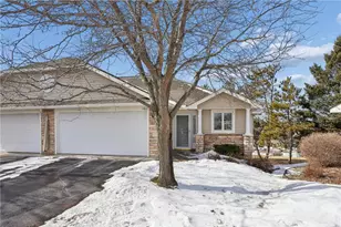 1102 Highpoint Ct, New Richmond, WI 54017 - Photo 6