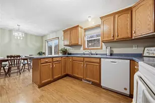 716 Hallstrom Dr, Red Wing, MN 55066 - Photo 14