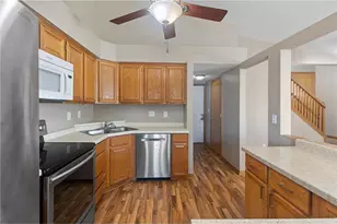 3637 Gershwin Ln, Oakdale, MN 55128 - Photo 6