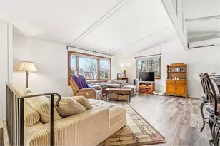 1026 Monroe St, Hudson, WI 54016 - Photo 14