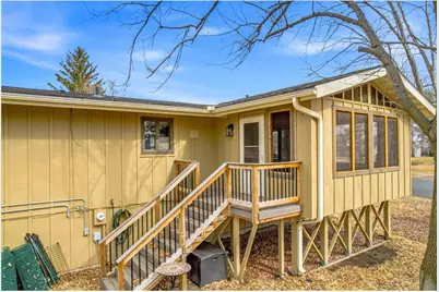 1026 Monroe Street, Hudson, WI 54016 - Photo 32