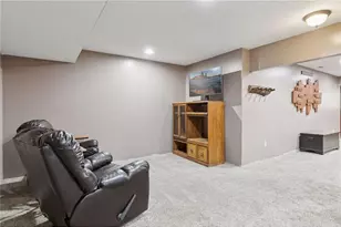 582 Country Oaks Ln, River Falls, WI 54022 - Photo 34