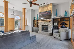 582 Country Oaks Ln, River Falls, WI 54022 - Photo 6