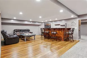 582 Country Oaks Ln, River Falls, WI 54022 - Photo 28