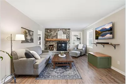 E4180 Woodfield Road, Eau Claire, WI 54701 - Photo 6