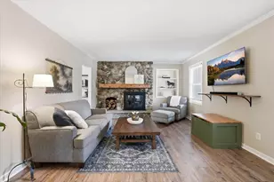 E4180 Woodfield Rd, Eau Claire, WI 54701 - Photo 6