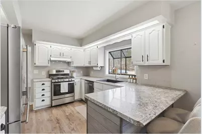 E4180 Woodfield Road, Eau Claire, WI 54701 - Photo 10