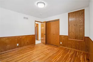 5301 Oakwood Dr, Saint Paul, MN 55110 - Photo 32