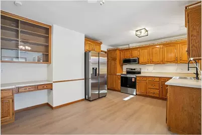 5301 Oakwood Drive, Saint Paul, MN 55110 - Photo 22