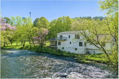 400 Hill Avenue, Star Prairie, WI 54026 - Photo 4